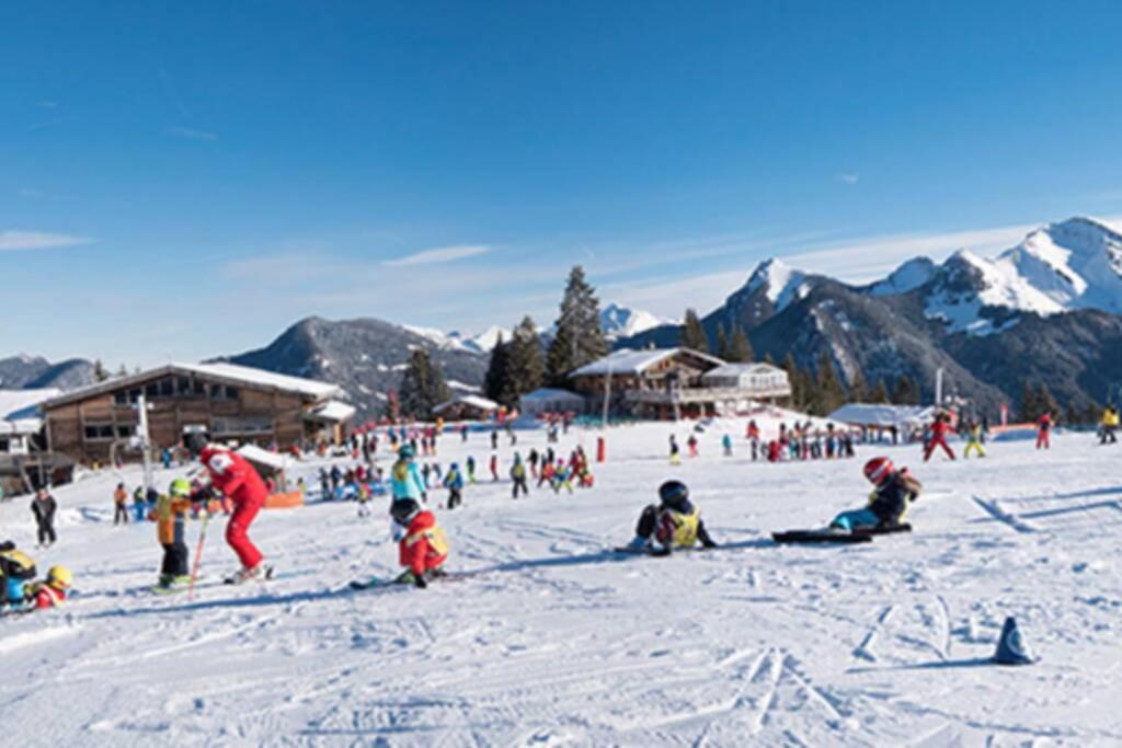 Le Relai S34 - Grand et lumineux studio avec coin montagne 4-6 pers, 50m des pistes, grand balcon exposé SUD, DRAPS NON COMPRIS Saint-Jean-dʼAulps Exterior foto